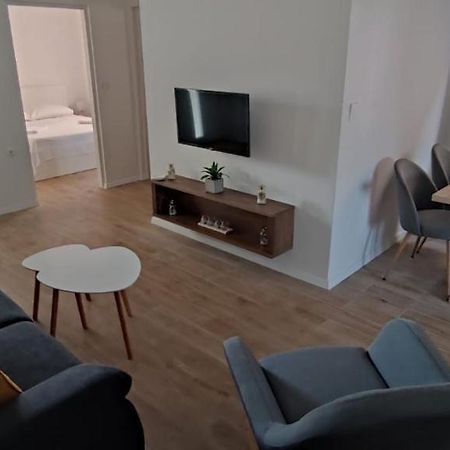 Apartments Alen Vir Kültér fotó